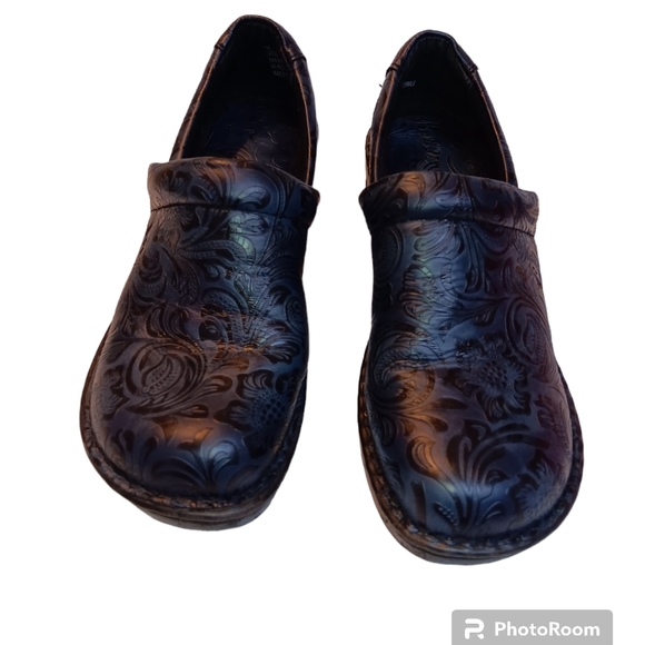 B.O.C. Clogs - Picture 3 of 8